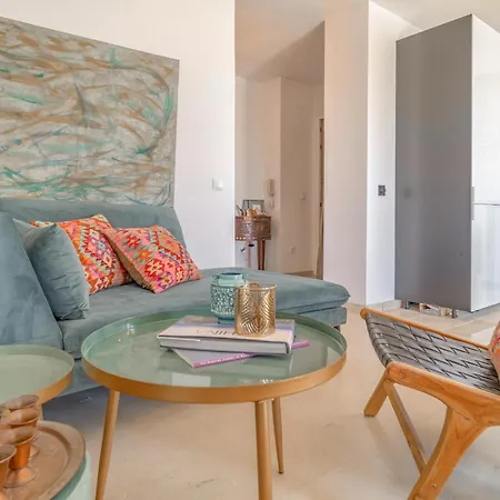 Cozy Apartment In Marbella With Swimming Pool