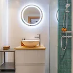 Apartment Stunning In With Swimming Pool